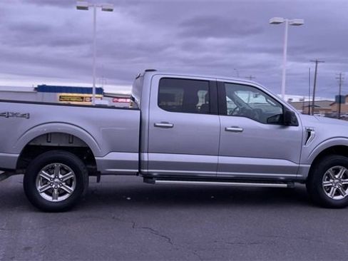 Used 2024 Ford F150 XLT w/ Tow/Haul Package image 2