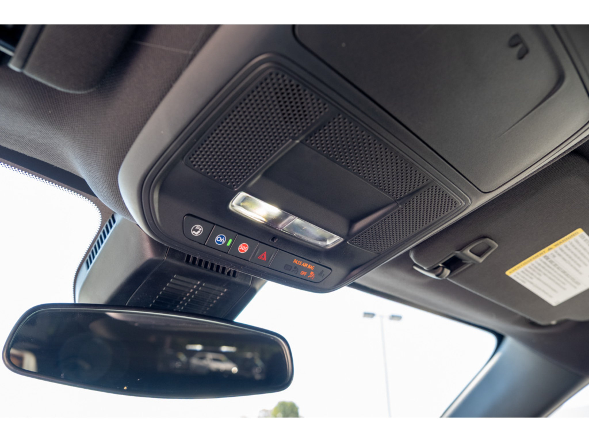 New 2027 GMC Terrain Elevation w/ Elevation Premium Package FWD image 30