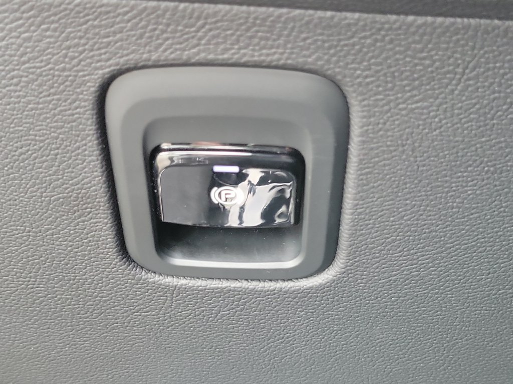 Used 2024 Maserati Grecale GT AWD/4WD image 29