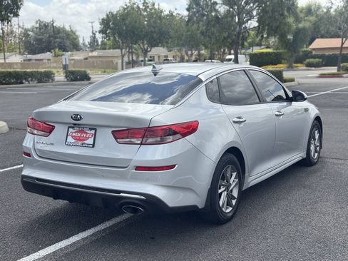 Used 2019 Kia Optima LX FWD image 3