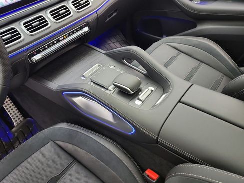 New 2026 Mercedes-Benz GLE 53 AMG 4MATIC Coupe image 10