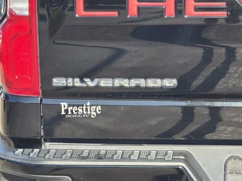 Used 2021 Chevrolet Silverado 1500 Custom image 23