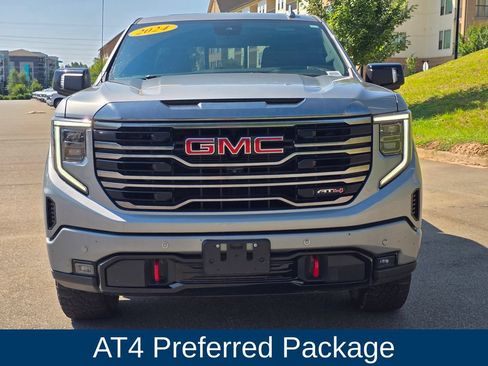 Used 2024 GMC Sierra 1500 AT4 w/ Technology Package AWD/4WD image 6