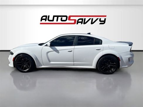 Used 2021 Dodge Charger Scat Pack image 4