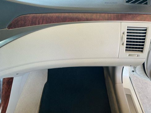 Used 2011 Toyota Avalon FWD image 32