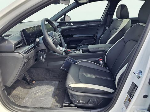 New 2026 Kia K5 GT-Line image 17