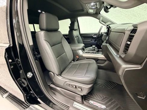 Certified 2024 Chevrolet Silverado 1500 LTZ image 28