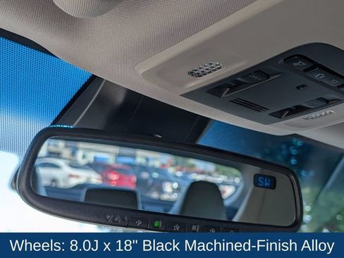 Used 2018 Toyota Camry SE w/ Moonroof Package FWD image 25