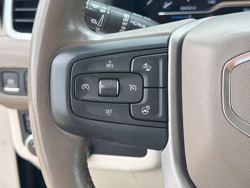 Used 2022 GMC Yukon Denali AWD/4WD image 26
