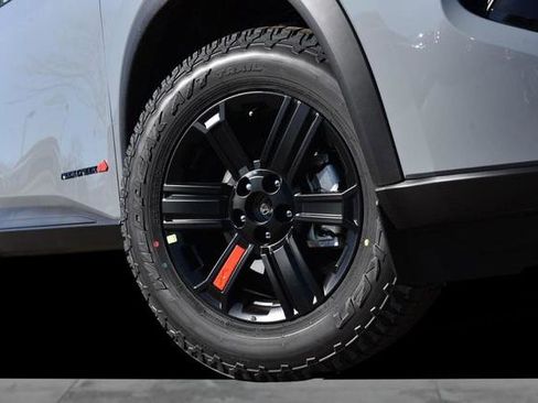 New 2026 Nissan Rogue SV image 3