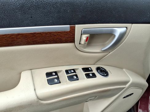 Used 2008 Hyundai Santa Fe Limited image 9