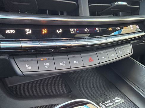 Used 2025 Cadillac CT5 Sport w/ Technology Package RWD image 31