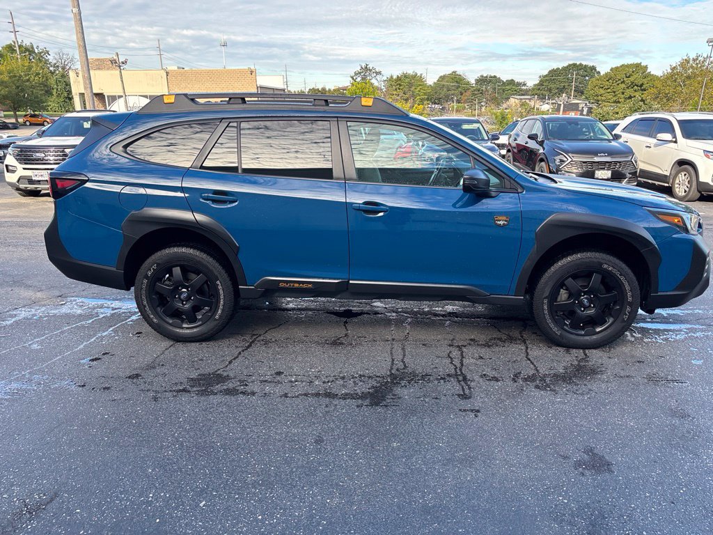 Used 2023 Subaru Outback Wilderness AWD/4WD image 2