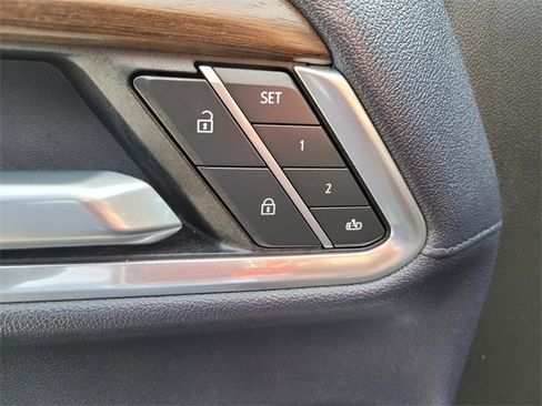 Used 2025 Chevrolet Silverado 3500 High Country w/ High Country Premium Package image 20