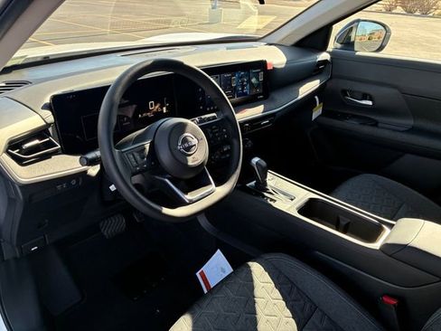 New 2026 Nissan Kicks SV w/ SV Premium Package image 13