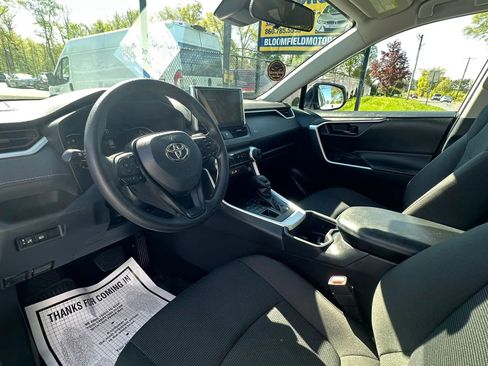 Used 2023 Toyota RAV4 LE AWD/4WD image 20