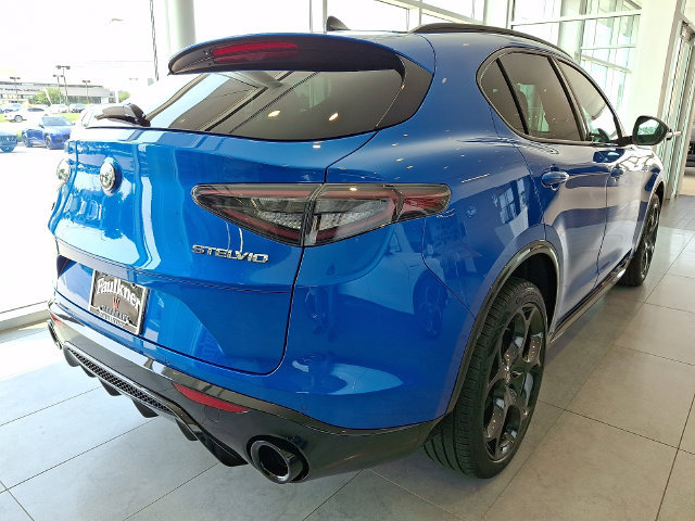 New 2026 Alfa Romeo Stelvio Sprint AWD/4WD image 9