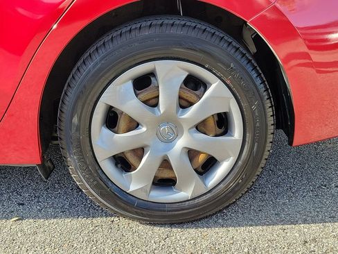 Used 2014 MAZDA MAZDA3 i Sport image 6