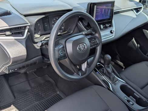 Used 2024 Toyota Corolla LE FWD image 13