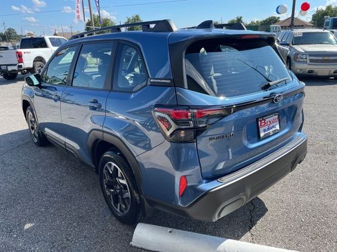 Used 2025 Subaru Forester image 5