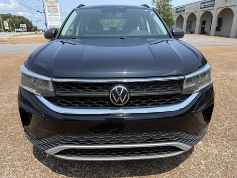 Used 2022 Volkswagen Taos S AWD/4WD image 3
