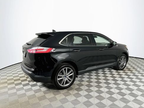 Used 2021 Ford Edge Titanium FWD image 7