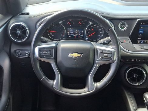 Used 2019 Chevrolet Blazer LT FWD image 19
