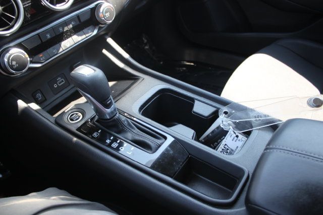Used 2025 Nissan Sentra S FWD image 10