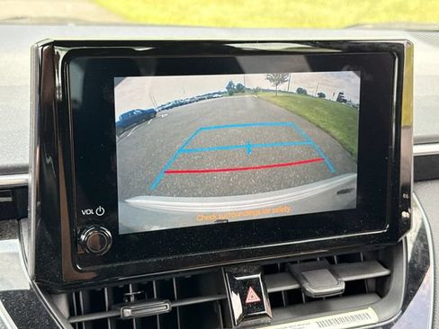 Used 2023 Toyota Corolla SE w/ Carpet Mat Package (TMS) FWD image 29