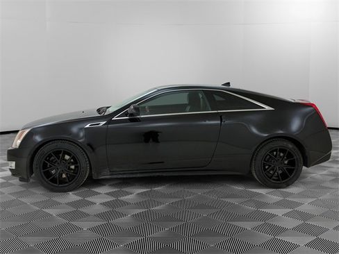 Used 2011 Cadillac CTS Performance w/ Performance Luxury Package image 6