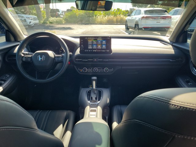Certified 2024 Honda HR-V EX-L image 2