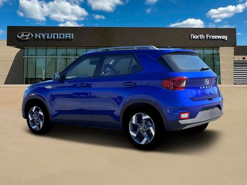 New 2026 Hyundai Venue SEL image 4