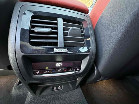 Used 2025 BMW X4 M w/ Competition Package image 28