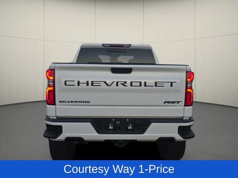 Used 2024 Chevrolet Silverado 1500 RST w/ Convenience Package II AWD/4WD image 8