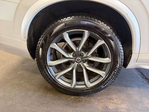 Used 2017 Volvo XC90 T6 Momentum w/ Vision Package AWD/4WD image 27