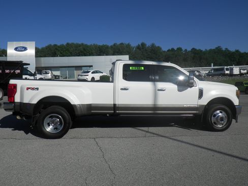 Used 2022 Ford F350 King Ranch w/ King Ranch Ultimate Package image 8
