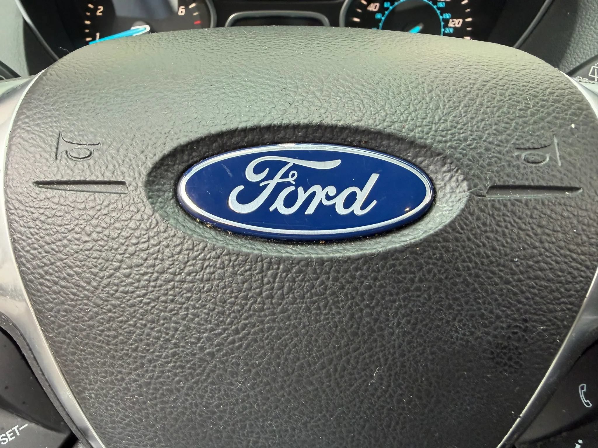 Used 2014 Ford Escape SE w/ Equipment Group 201A FWD image 22