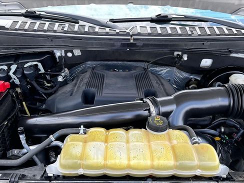 Used 2020 Ford Expedition XLT RWD image 26