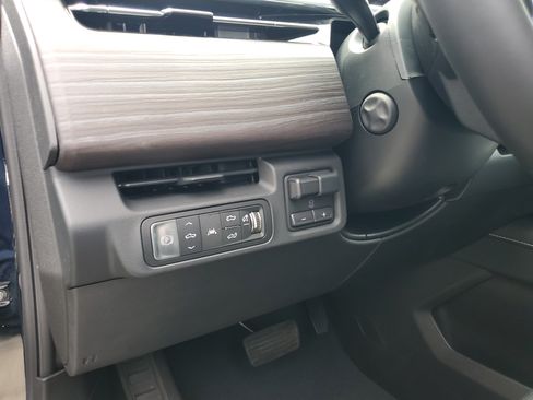 New 2025 GMC Sierra EV Denali AWD/4WD image 12