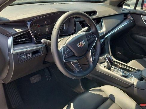 Certified 2023 Cadillac XT5 Luxury FWD image 10