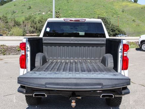 Used 2021 Chevrolet Silverado 1500 Custom Trail Boss AWD/4WD image 23