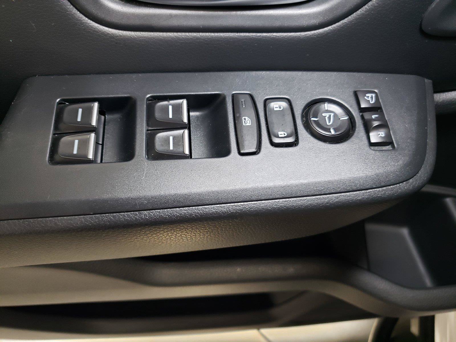 Certified 2023 Honda Pilot TrailSport image 19