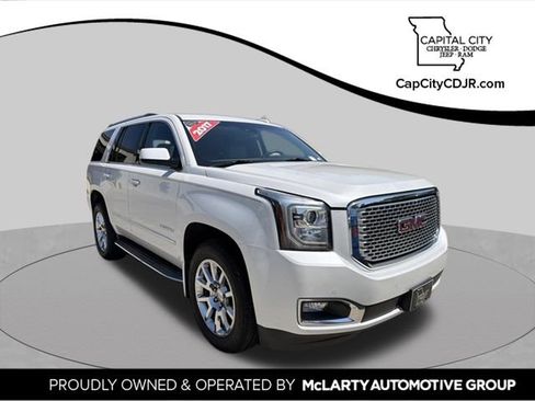 Used 2017 GMC Yukon Denali w/ Open Road Package AWD/4WD image 1