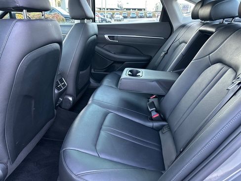 Used 2022 Hyundai Sonata Limited image 8
