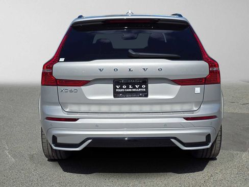 Used 2025 Volvo XC60 T8 Polestar w/ Protection Package Premier AWD/4WD image 4