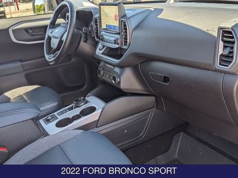 Used 2022 Ford Bronco Sport Outer Banks w/ Tech Package AWD/4WD image 26