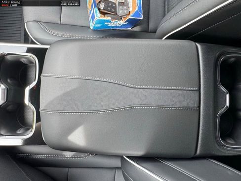 New 2026 Buick Enclave Preferred w/ Power Package AWD/4WD image 27