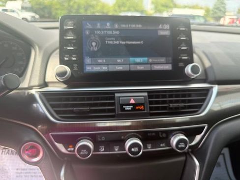 Used 2019 Honda Accord Sport image 17