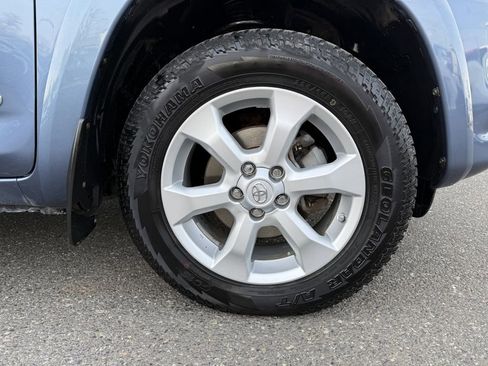 Used 2010 Toyota RAV4 Limited AWD/4WD image 9