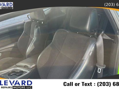 Used 2017 Dodge Challenger GT w/ GT Interior Package image 27